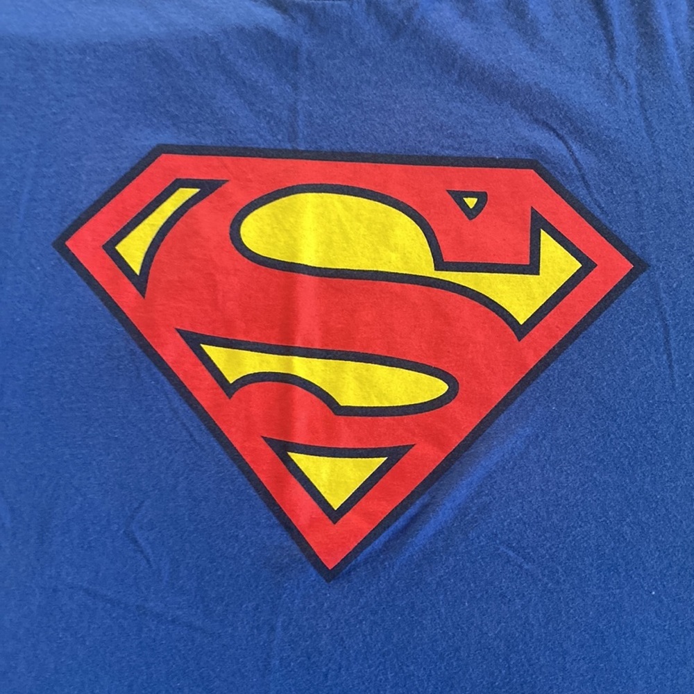 Superman T-shirt - Picture 2 of 3